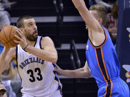 Marc Gasol, ante Domantas Sabonis.