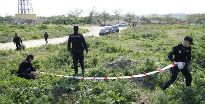 La polic&iacute;a acordona este mi&eacute;rcoles la zona donde se busca el cuerpo de Marta del Castillo.