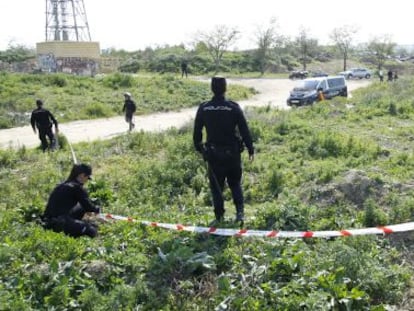 La polic&iacute;a acordona este mi&eacute;rcoles la zona donde se busca el cuerpo de Marta del Castillo.