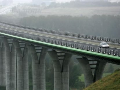 Imagen del viaducto Sacardon en Francia, operado por Sanef. 