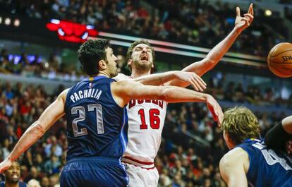 Gasol y Pachulia.