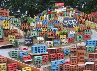 Un aspecto de la propuesta del colectivo brasile?o Morrinho Project en la Bienal de Venecia.