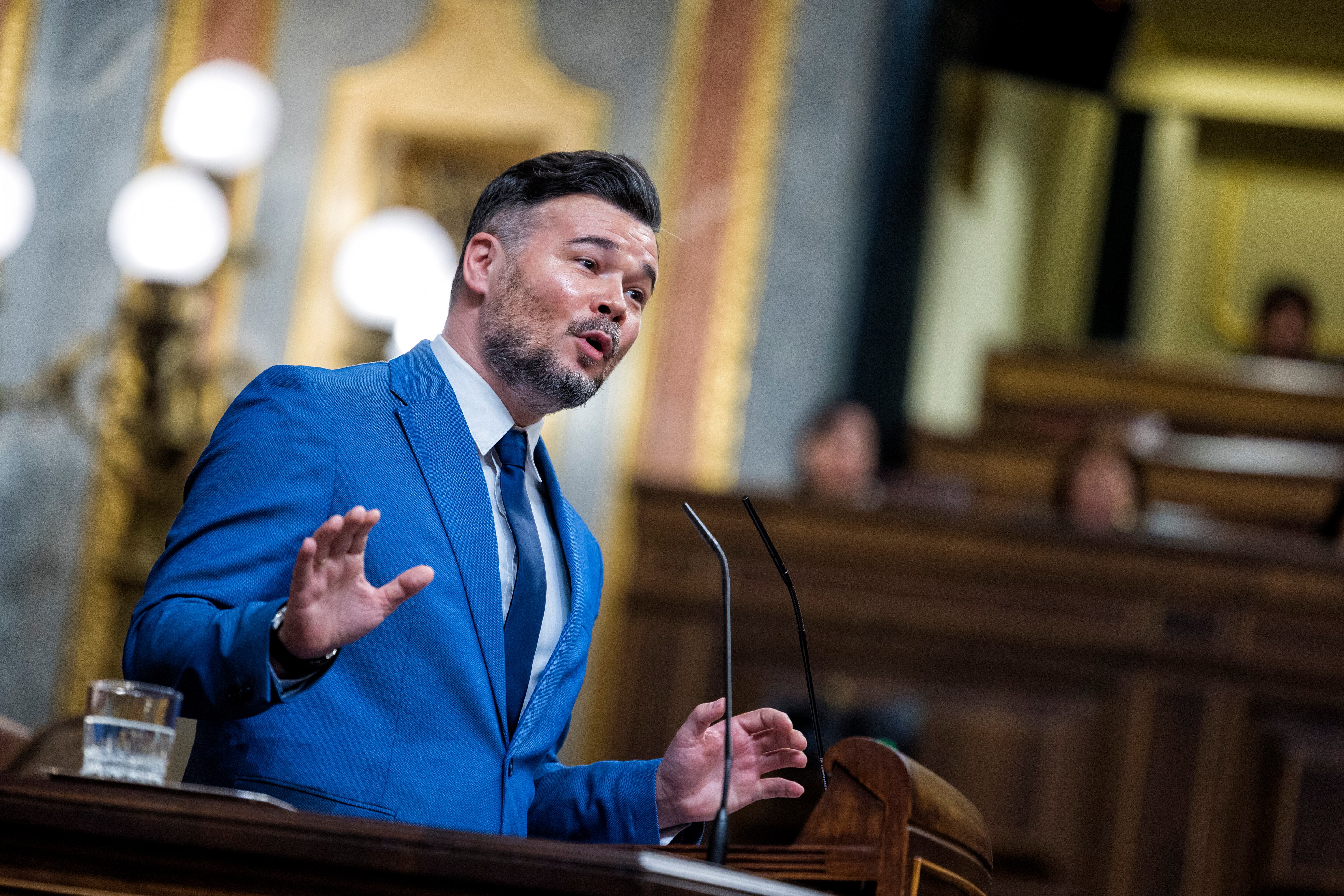 El portavoz de ERC, Gabriel Rufián, durante su intervención.