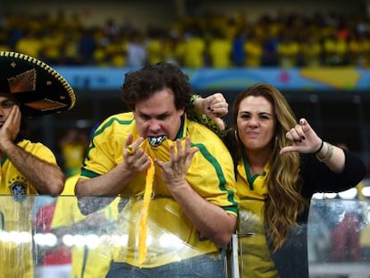 Torcedores na goleada da Alemanha sobre o Brasil, no Mineir&atilde;o.