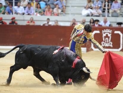 Arranca en la Maestranza sevillana la taurina Feria de Abril