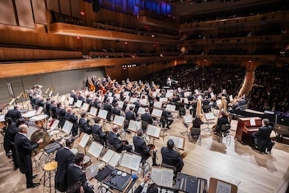 El segundo concierto de la Orquesta del Teatro Real de Madrid en Nueva York, en octubre de 2023 en el auditorio David Geffen del Lincoln Center.