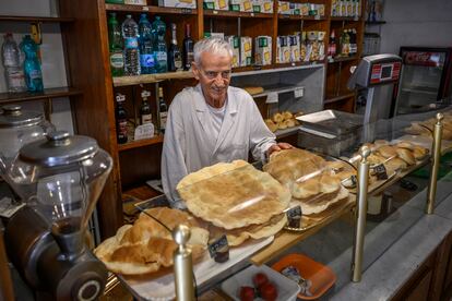Angelo Arrigoni in his bakery