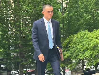 El fundador y exjefe de Binance, Changpeng Zhao, este martes a su llegada a un juzgado de Seattle (Washington).