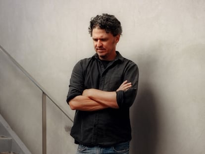 Dave Eggers: “Estados Unidos es una nación adicta al olvido”
