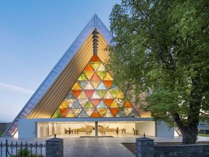 A catedral anglicana de Christchurch, construída na Nova Zelândia por Shigeru Ban.