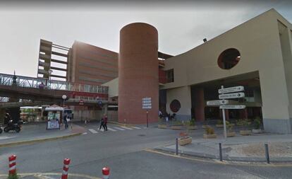 Hospital Clínico Universitario Virgen de la Arrixaca, donde la menor dio a luz.