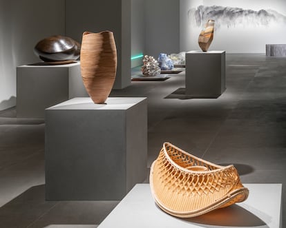 Exposición de los finalistas del Loewe Craft Prize 2022 en el Museo de Artesanía de Seúl (SeMoCA).