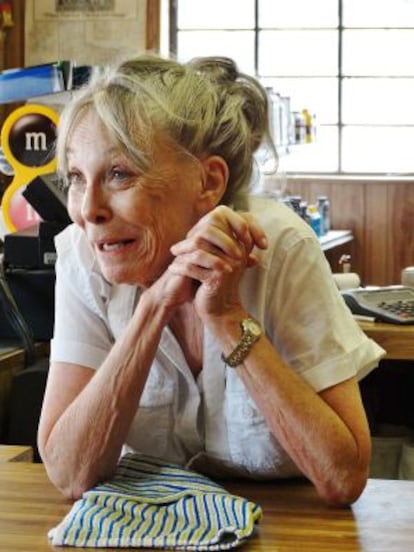 Marilyn Burns durante el rodaje de &#039;Sacrament&#039; (2014). 