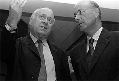 Pujol y Duran, en la sede del PNV en Bilbao en 1998.