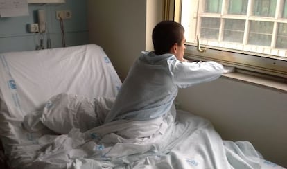 Gabriel Ruiz, pictured in Madrid’s Gregorio Marañon hospital.