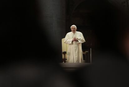 El Papa Benedicto XVI, en una imagen de archivo en la plaza de San Pedro.