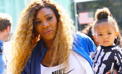 La tenista Serena Williams con su hija, en Nueva York, este mes.