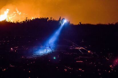 Desde la madrugada del pasado martes, los cuatro incendios al sur de California han arrasado más de 35.000 hectáreas. 