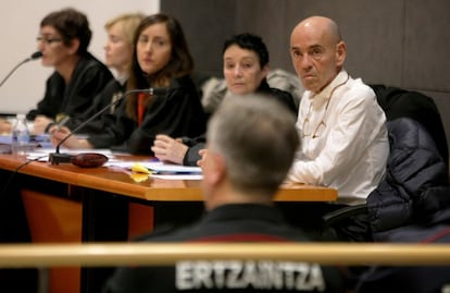 Jon Ezkurdia, acusado del crimen del actor Koldo Losada, durante el juicio que se celebra en la Audiencia de Bizkaia.