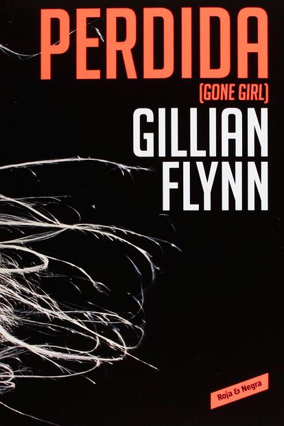 Perdida, de Gillian Flynn (2012). Uno de los ltimos superventas es, adems de la sorpresa de los ltimos a?os, un libro que rezuma calidad en cada pgina. Lo que en trminos anglosajones se define como page-turner (un libro cuyas pginas se pasan casi como se respira), Gillian Flynn tiene el arrollador talento como para engancharnos a una narracin tan bien escrita e incluso como para encargarse personalmente de la maravillosa adaptacin cinematogrfica que vino de la mano de David Fincher en 2014.