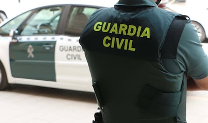 Un agente de Guardia Civil en una imagen de archivo.