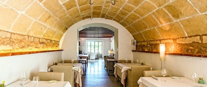 Interior del restaurante Andreu Genestra en Mallorca