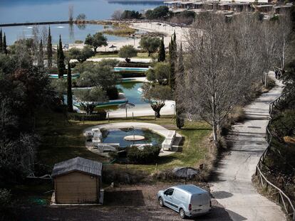 Isla de Valdecañas en El Gordo, Cáceres.