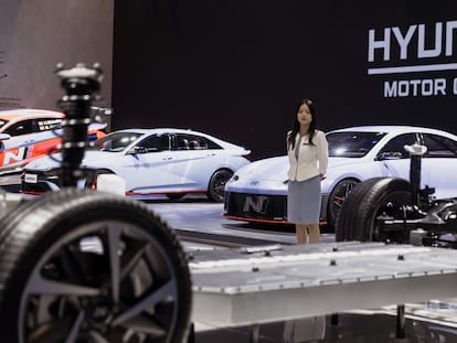 A woman stands at the Hyundai booth at the China International Import Expo in Shanghai, China,  November 05 2023.
