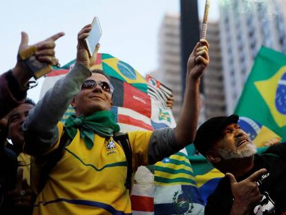 Seguidores de Jair Bolsonaro celebran la victoria