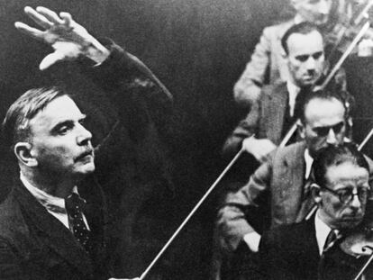 Othmar Schoeck dirige a la Orquesta de La Scala en el Festival de Lucerna en 1941.