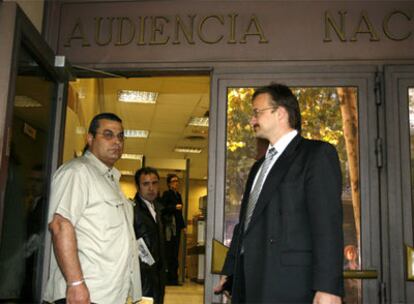 Hamed al Masri, alemán-libanés secuestrado en Macedonia, entra a declarar en la Audiencia Nacional en 2006.