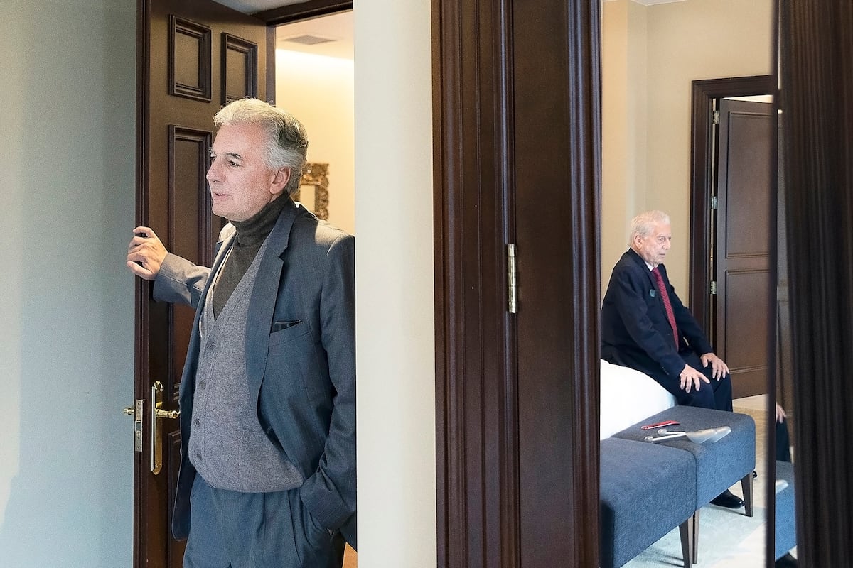 La hermosa reconciliación de Álvaro Vargas Llosa con su madre tras la muerte de su padre