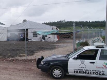 Carpas para emigrantes en Huehuetoca.
