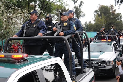 Elementos de seguridad durante un operativo en Ciudad de México, el 10 de julio de 2024.