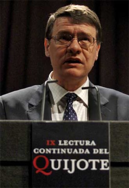 El ministro de Administraciones Públicas, Jordi Sevilla, ha participado esta mañana en la lectura del 'Quijote'.