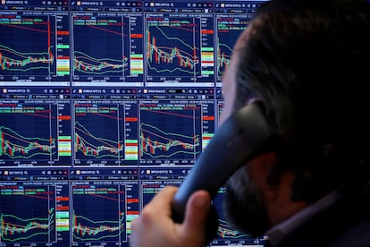 Un 'broker' de la Bolsa de Nueva York.