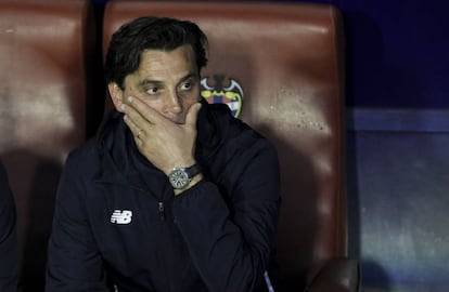 Montella, en su último partido como técnico del Sevilla.