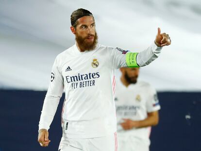 Sergio Ramos celebra su gol al Inter en el Alfredo di Stéfano,