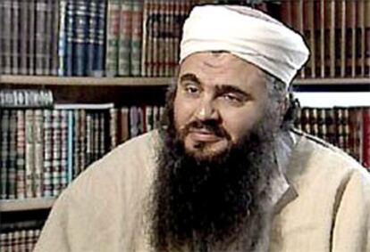 Abu Kutada, líder religioso de Al Qaeda, en una imagen tomada en televisión.