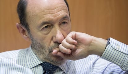 Alfredo Pérez Rubalcaba, en un momento de la entrevista.