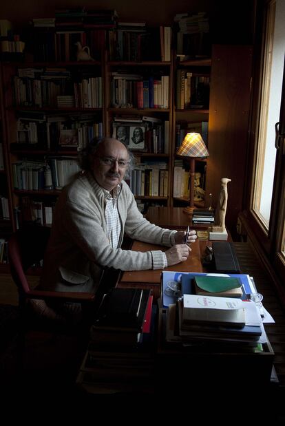 "Valoro un libro más por el autor que por la edición", afirma Antonio Colinas