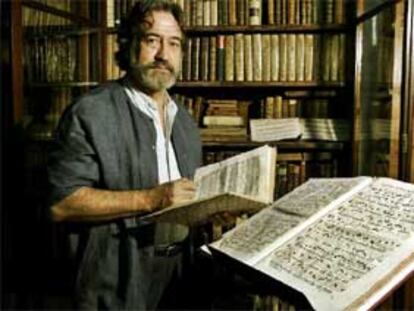 Jordi Savall, en su estudio de Bellaterra (Barcelona).