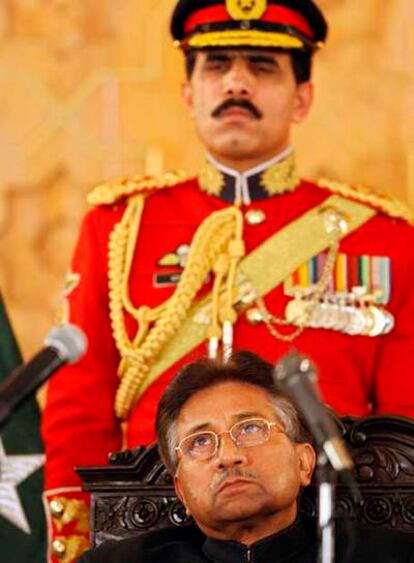 Musharraf, antes de jurar el nuevo mandato como presidente.