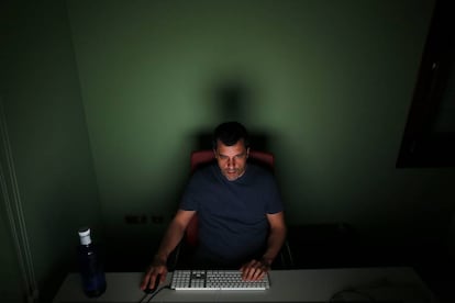 El ingeniero de seguridad Bernardo Quintero, retratado en su despacho de la sede de VirusTotal en Málaga.