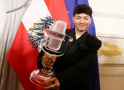 JJ, en una visita oficial en Viena después de haber ganado el festival.
