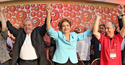 Lula, Dilma e Rui Falc&atilde;o no Congresso do PT.