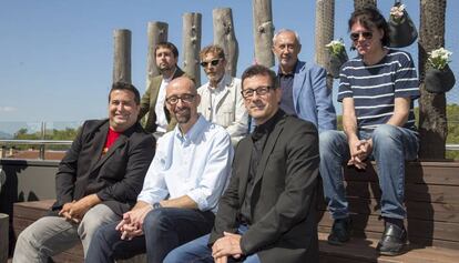 Los galardonados con los premios Bertrana. De izquierda a derecha y de arriba a abajo: Cauhé, Fulquet, Casassas, Puntí, Ruiz Garzón, Macip y Sala.