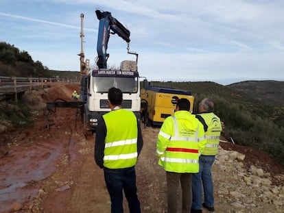 Obras en una carretera en Jaén. 