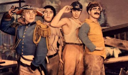 Los hermanos Marx en una imagen de la película 'Sopa de ganso' (1933).