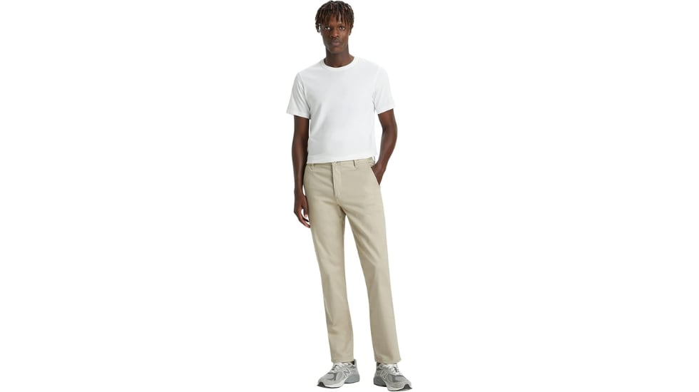 Pantalones chinos Dockers.